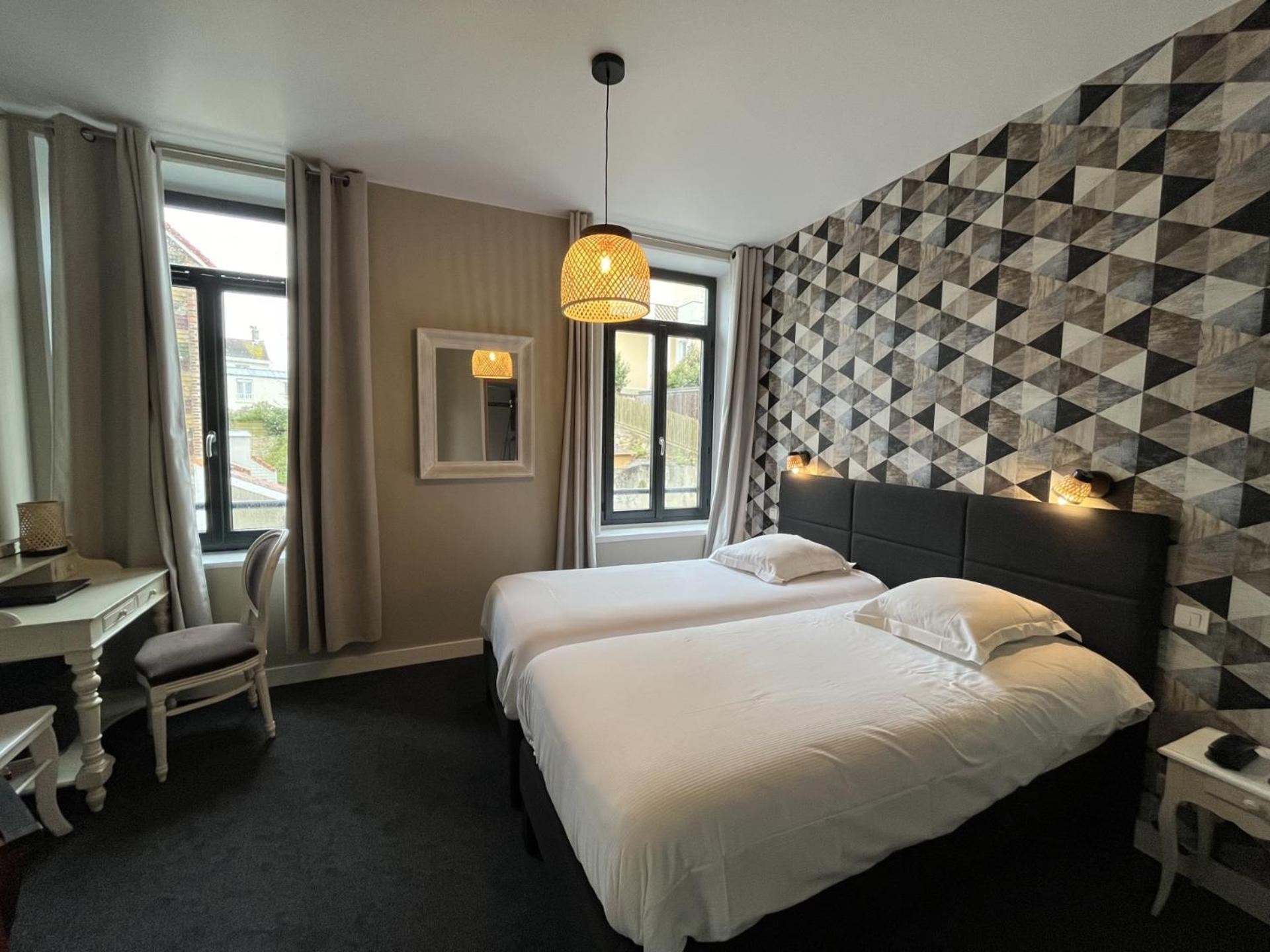 Hotel Saint Jean 3*